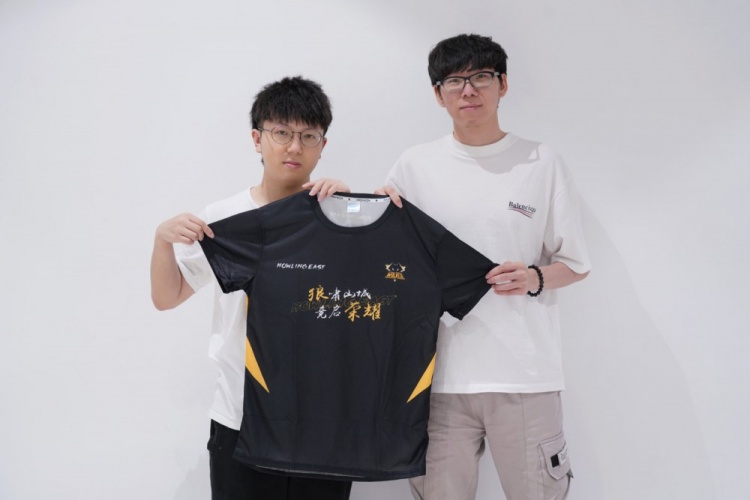 这让他加盟 这让他加盟