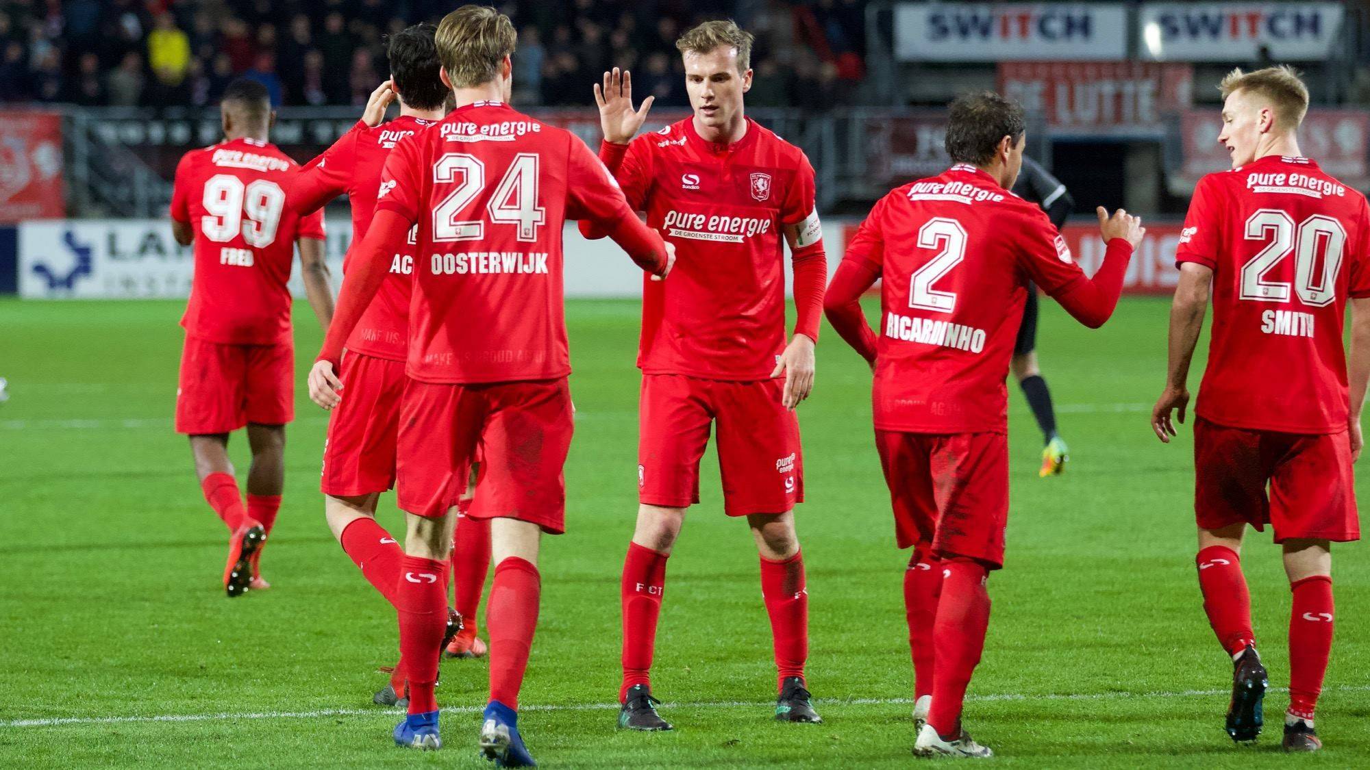 与传统宣传 与传统宣传