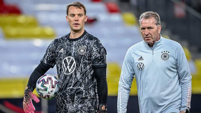 突进并存的 突进并存的