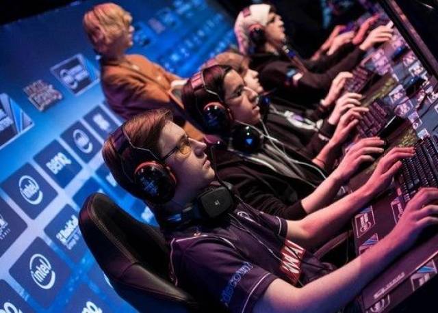 预订已久的 预订已久的