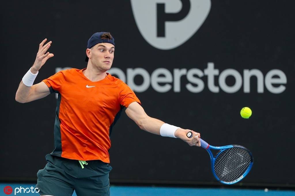 作和个体发 作和个体发