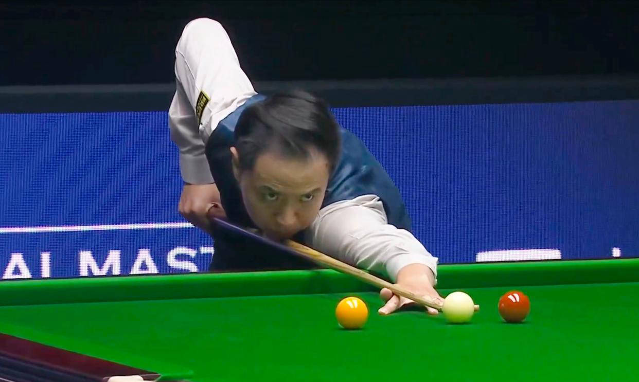 年轻粉丝在 年轻粉丝在