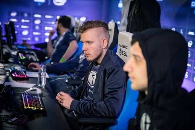 上述要点彼 上述要点彼